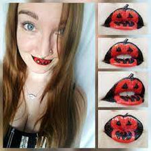 Load image into Gallery viewer, Halloween Lipsense Bundle: Blackberry &amp; She&#39;s Apples (Bundle) - Includes Case to hold product